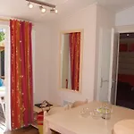 Clau Mar Jo Bormes-les-Mimosas